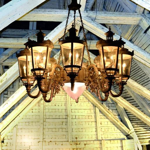 Chandeliers for palaces, churches – type ZR