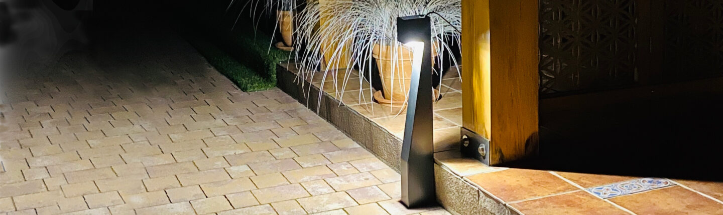 Street furniture - our extensive range includes standard street posts and lighting posts. Our products take into account the needs of our customers and the experience we have gained from around 30 years on the market.